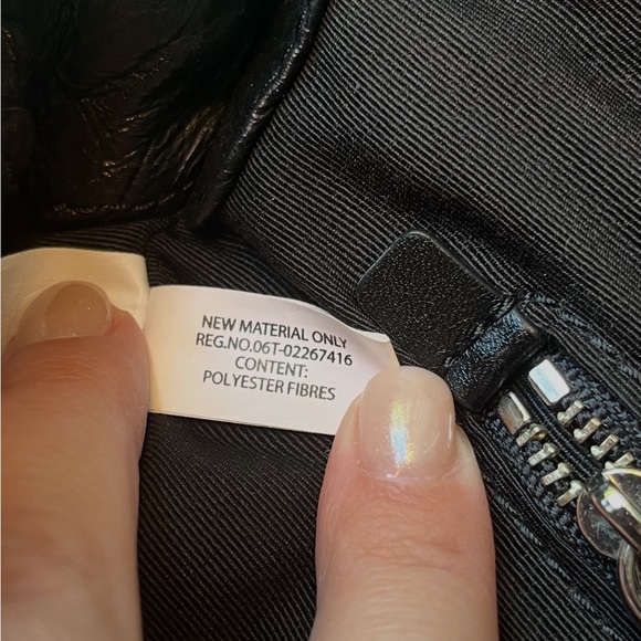 Marc Jacobs Black Leather Pillow Bag - Picture 7 of 9